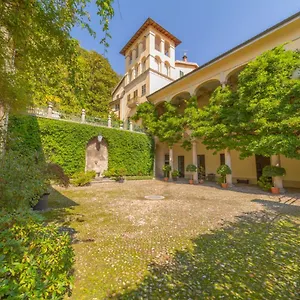 Bed & Breakfast Palazzo Ronchelli, Brinzio